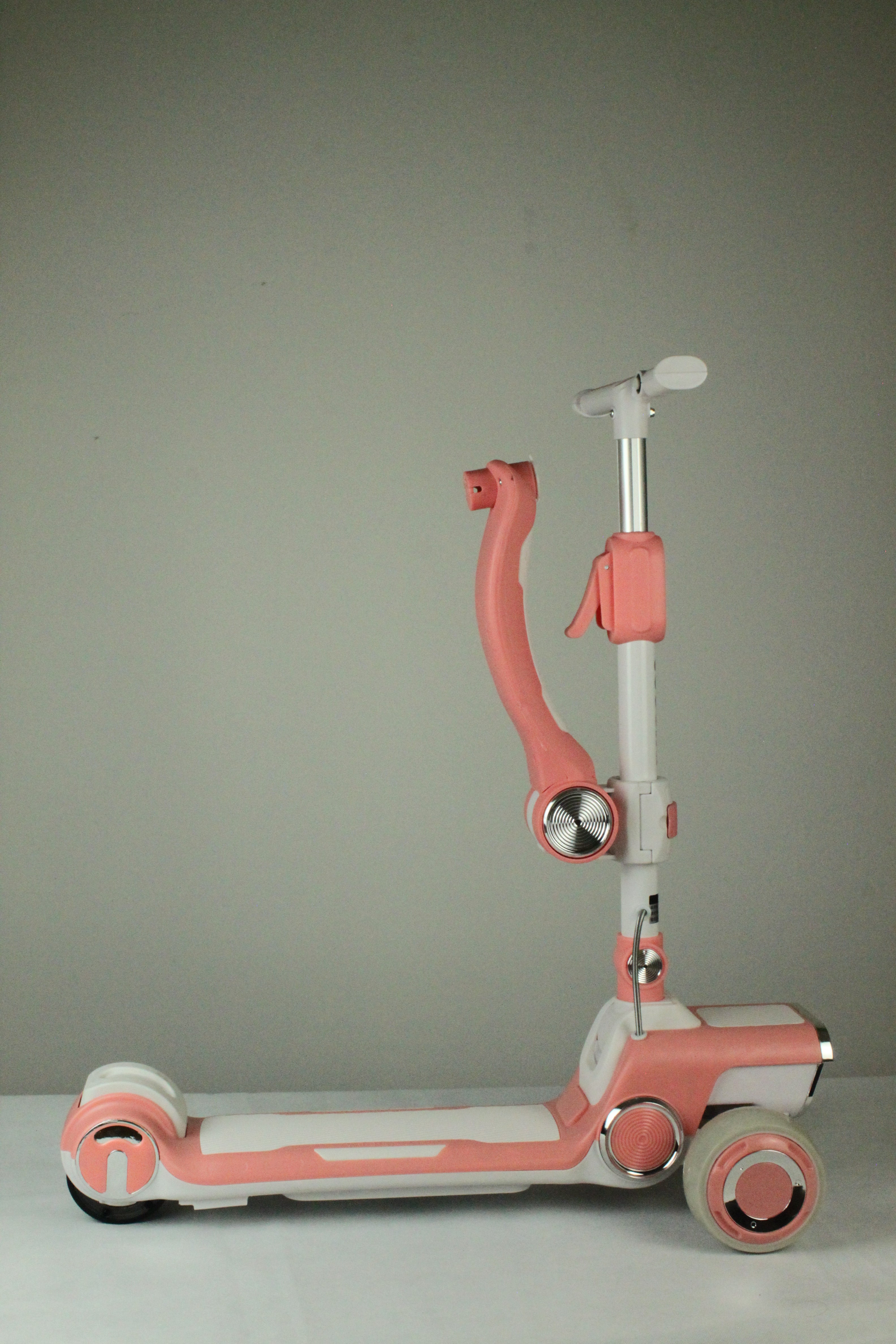 Kudo's 2-in-1 Kids Electric Scooty