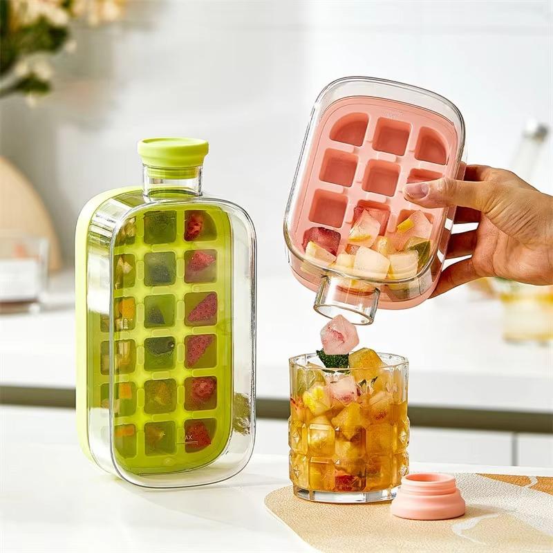 2-in-1 Ice Cube Tray & Portable Water Bottle with Straw (500ml)