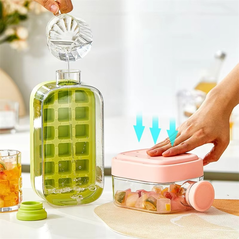 2-in-1 Ice Cube Tray & Portable Water Bottle with Straw (500ml)