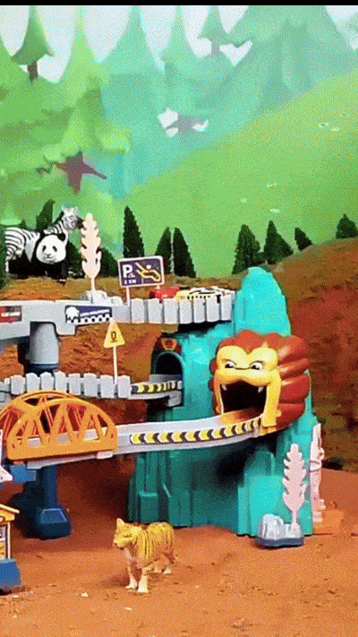 Lion Mountain Adventure - Car Race Track Toy Set